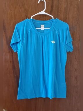 The North Face Short Sleeve Crew T Shirt Sz Medium